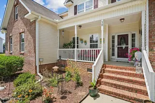 18 Treewood Lane, Clayton, NC 27527 – photo 2: 05-18 Treewood Ln-5