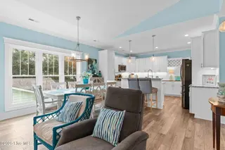 205 NE 59th Street, Oak Island, NC 28465 – photo 16: 16-web-or-mls-Cammediallc.com (44 of 68)