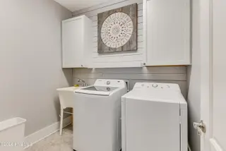 1388 Dunes Boulevard SW, Ocean Isle Beach, NC 28469 – photo 18: LAUNDRY