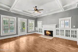 105 S Atlantic Avenue, Southport, NC 28461 — 3-bedroom home, Southport, NC, photo 7 of 34: 27-print-DSC07065