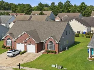 2120 Remington Court B, Greenville, NC 27834 – photo 5: IMG_3834