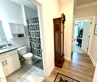 5010 Spring Green Pass, New Bern, NC 28562 – photo 18: main floor bathrm