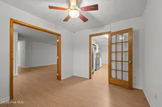 2000 Clark Court, Morehead City, NC 28557 – photo 16: 40-web-or-mls-1S3A6019