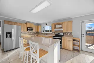 3805 Bell Williams Road, Currie, NC 28435 – photo 3: 31_kitchen
