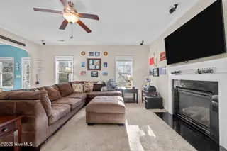 101 Superior Court, Hampstead, NC 28443 — 4-bedroom home in Saltwater Landing, Hampstead, NC, photo 11 of 40: 31-web-or-mls-_RAD7555