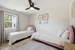 312 Channel Drive B, Emerald Isle, NC 28594 – photo 18: bedroom