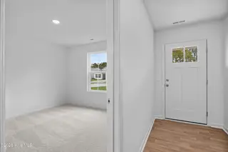 347 Glendale Arbor Drive SW 136, Ocean Isle Beach, NC 28469 – photo 4: 6_foyer