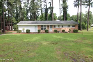 680 S May Street, Southern Pines, NC 28387 – photo 2: IMG_0002
