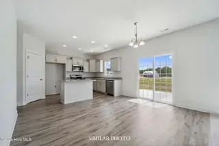 719 Gulley Lane, Jacksonville, NC 28546 – photo 12: SIMILAR PHOTO 28 (6)