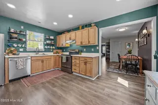 218 Palamino Trail, Jacksonville, NC 28546 – photo 10: 22-web-or-mls-218 Palamino Trail 54