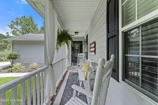 256 S Creek Drive, Jacksonville, NC 28540 – photo 4: 04-23