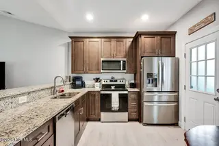 1805 Salisbury Road, Southport, NC 28461 — 3-bedroom home in Boiling Spring Lakes, Southport, NC, photo 12 of 38: 1805SalisburyRoad-11