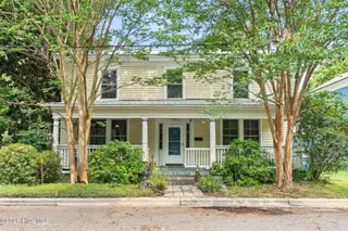 216 Fleming Street, Washington, NC 27889 – photo 1: 001 Main View 216 Fleming St