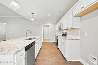 2325 Rhinestone Drive, Winterville, NC 28590 – photo 14: 14-web-or-mls-IMG_5233-edit
