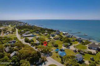 1072 Island Road, Harkers Island, NC 28531 – photo 9: 7-web-or-mls-chadwick-visuals-1072-islan