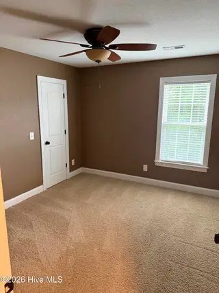 2309 Berwick Court B, Greenville, NC 27834 – photo 10: IMG_0058
