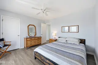 1410 Ocean Drive, Emerald Isle, NC 28594 – photo 23: 23-print-IMG_5872