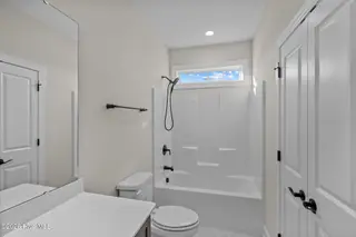 1709 Dew Meadow Drive, Winterville, NC 28590 – photo 7: 15-web-or-mls-BLS_0015