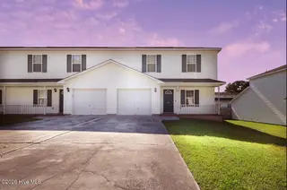 315 Winners Circle S, Jacksonville, NC 28546 – photo 2