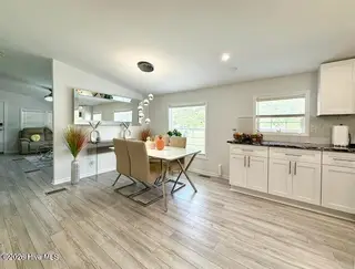 165 Hewett Burton Road SE, Leland, NC 28451 — 3-bedroom manufactured home in Sterling Oaks, Leland, NC, photo 12 of 32: 12-165 Hewett Burton Road SE