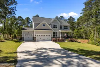 22 Banning Drive, Whispering Pines, NC 28327 – photo 4: 9-web-or-mls-IMG_9350