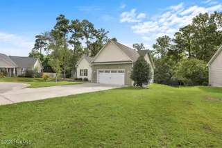 252 Derby Downs Drive, Sneads Ferry, NC 28460 – photo 8
