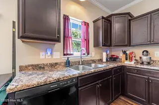 224 Rowland Drive, Richlands, NC 28574 – photo 14: 33-web-or-mls-_RAD7647