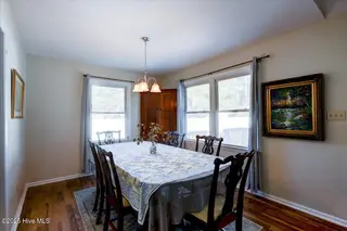 102 Pinewood Drive, New Bern, NC 28562 – photo 12: 22-1020_Pinewood-7