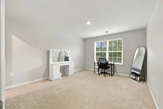 212 Gracie Farms Road, New Bern, NC 28560 — 4-bedroom home in Tyler, Home on the Lake, New Bern, NC, photo 22 of 32: Bedroom 3