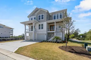 720 Waterstone Drive, Wilmington, NC 28411 – photo 3
