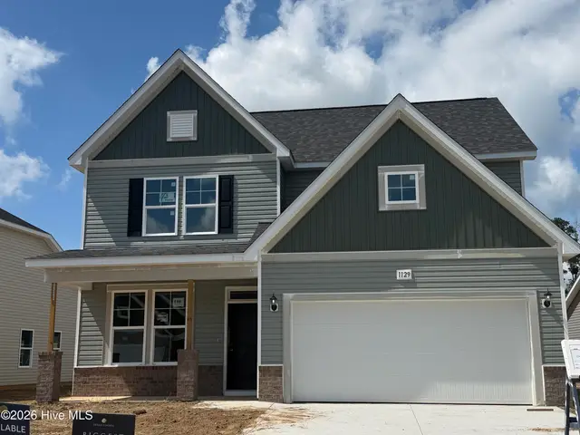 1129 Forest Bend Drive NW, Calabash, NC 28467