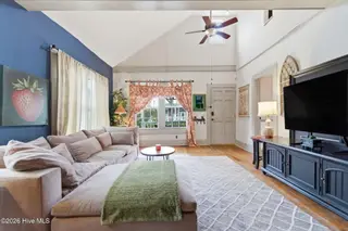 502 S 7th Street, Wilmington, NC 28401 – photo 11: 31-web-or-mls-DSC02533