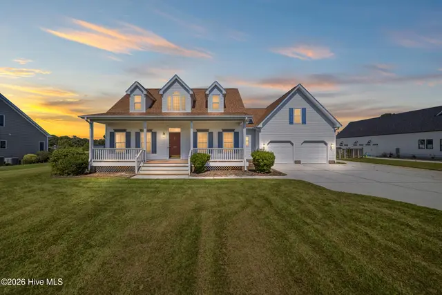 117 Middle Point Road, Hampstead, NC 28443