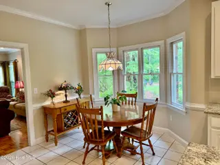 204 Firestone Court, New Bern, NC 28562 – photo 23: Dinette