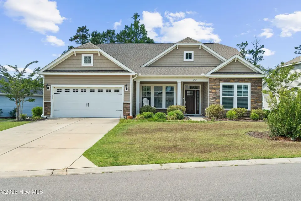 6767 E Lindley Lane SW, Ocean Isle Beach, NC 28469 — 4-bedroom home in Cameron Woods, Ocean Isle Beach, NC, photo 1 of 49