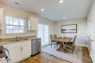 4129 Laurel Ridge Drive B, Greenville, NC 27834 — 2-bedroom townhome in Laurel Ridge, Greenville, NC, photo 9 of 27: 4129 Laurel Ridge Drive B