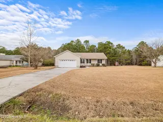 186 Liberty Park Road, Jacksonville, NC 28540 – photo 2: 025a3436