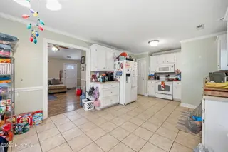 3726 Countryaire Drive, Ayden, NC 28513 – photo 9: 10-web-or-mls-BLS_0017
