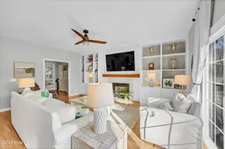 3701 Amber Drive, Wilmington, NC 28409 – photo 7: 005_img_8575_50