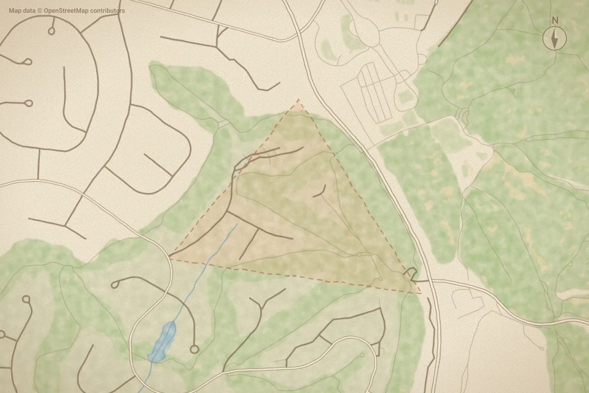Watercolor map of Golf Terrace in Pinehurst, NC, showing its streets, water and surroundings
