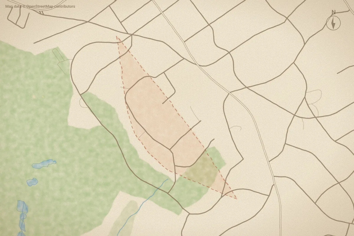 Watercolor map of Golfcrest in Southern Pines, NC, showing its streets, water and surroundings