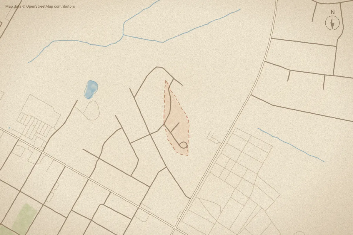 Watercolor map of Oak Ridge in Washington, NC, showing its streets, water and surroundings